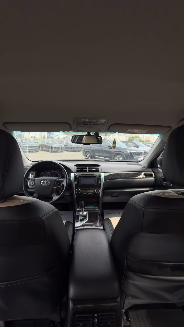 Toyota Camry фото 22