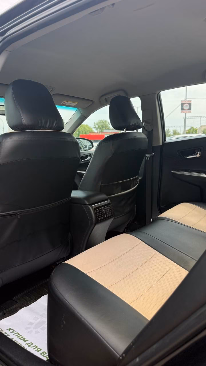 Toyota Camry фото 13