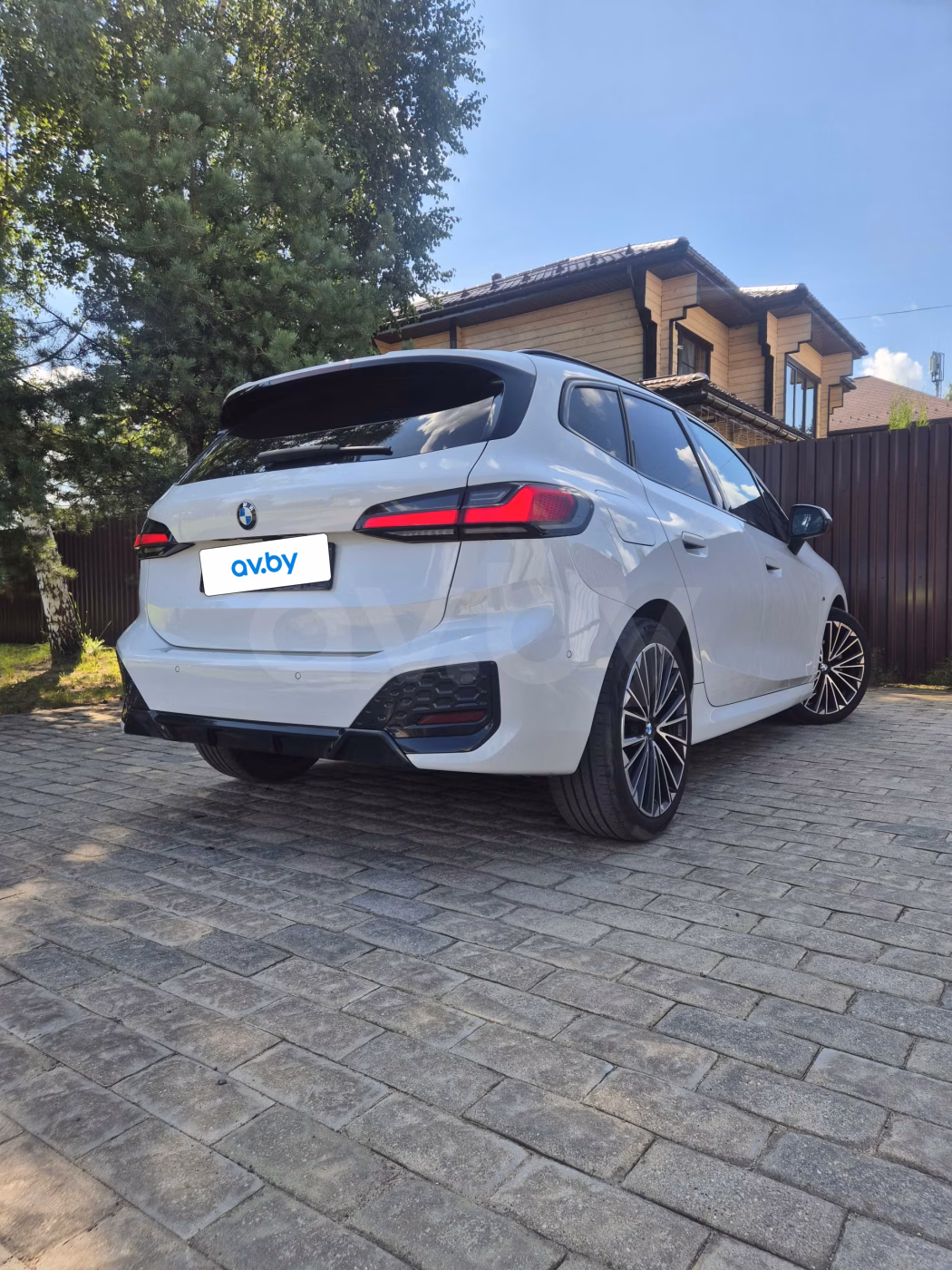 BMW 2 серия Active Tourer фото 17