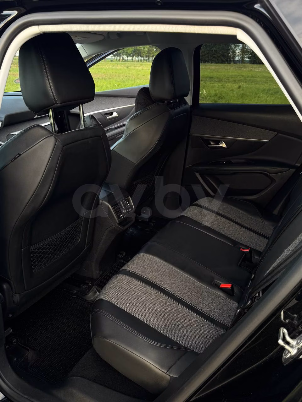 Peugeot 3008 фото 8