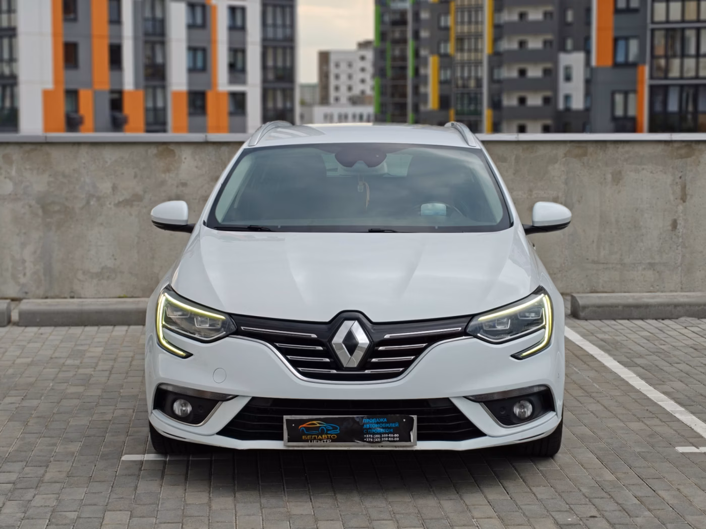 Renault Megane фото 2