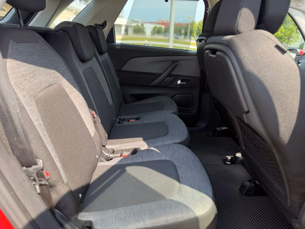 Citroen C4 Spacetourer фото 8