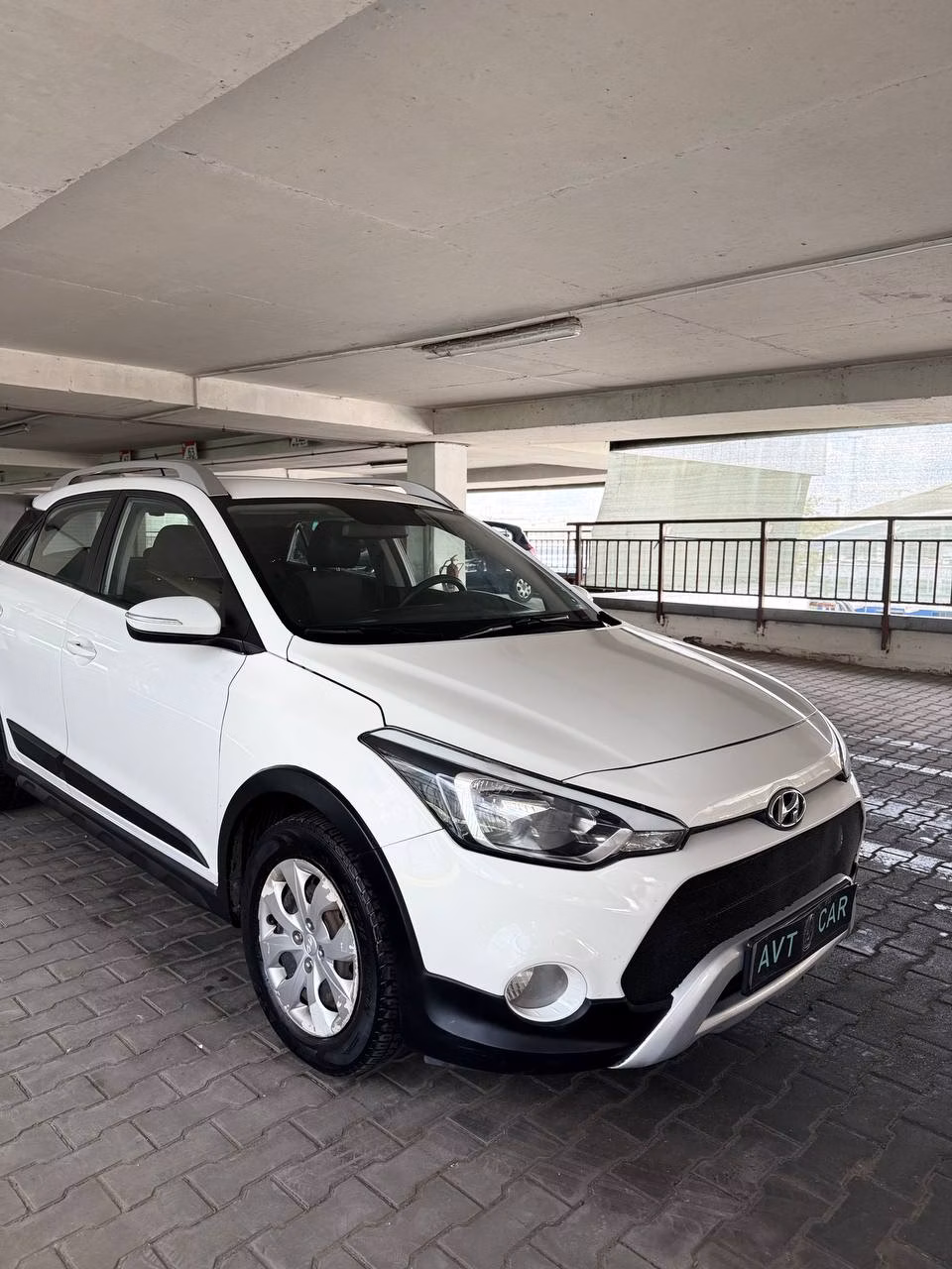 Hyundai i20 фото 10