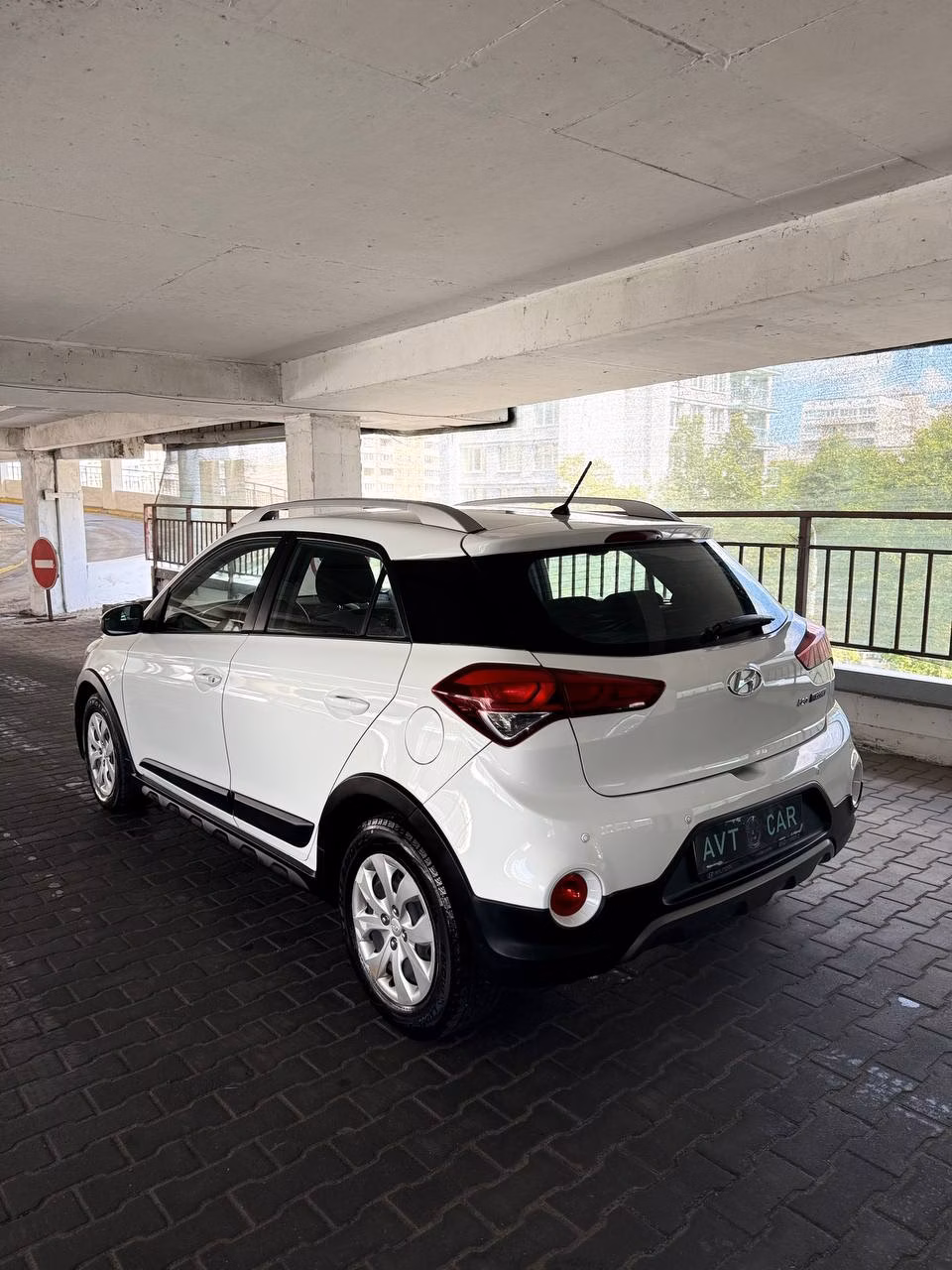 Hyundai i20 фото 5
