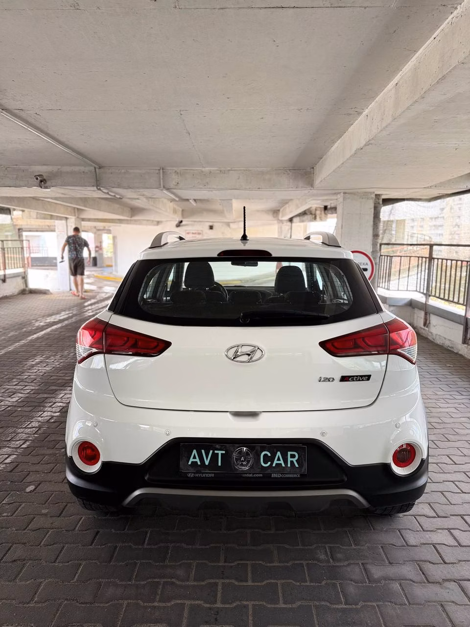 Hyundai i20 фото 6