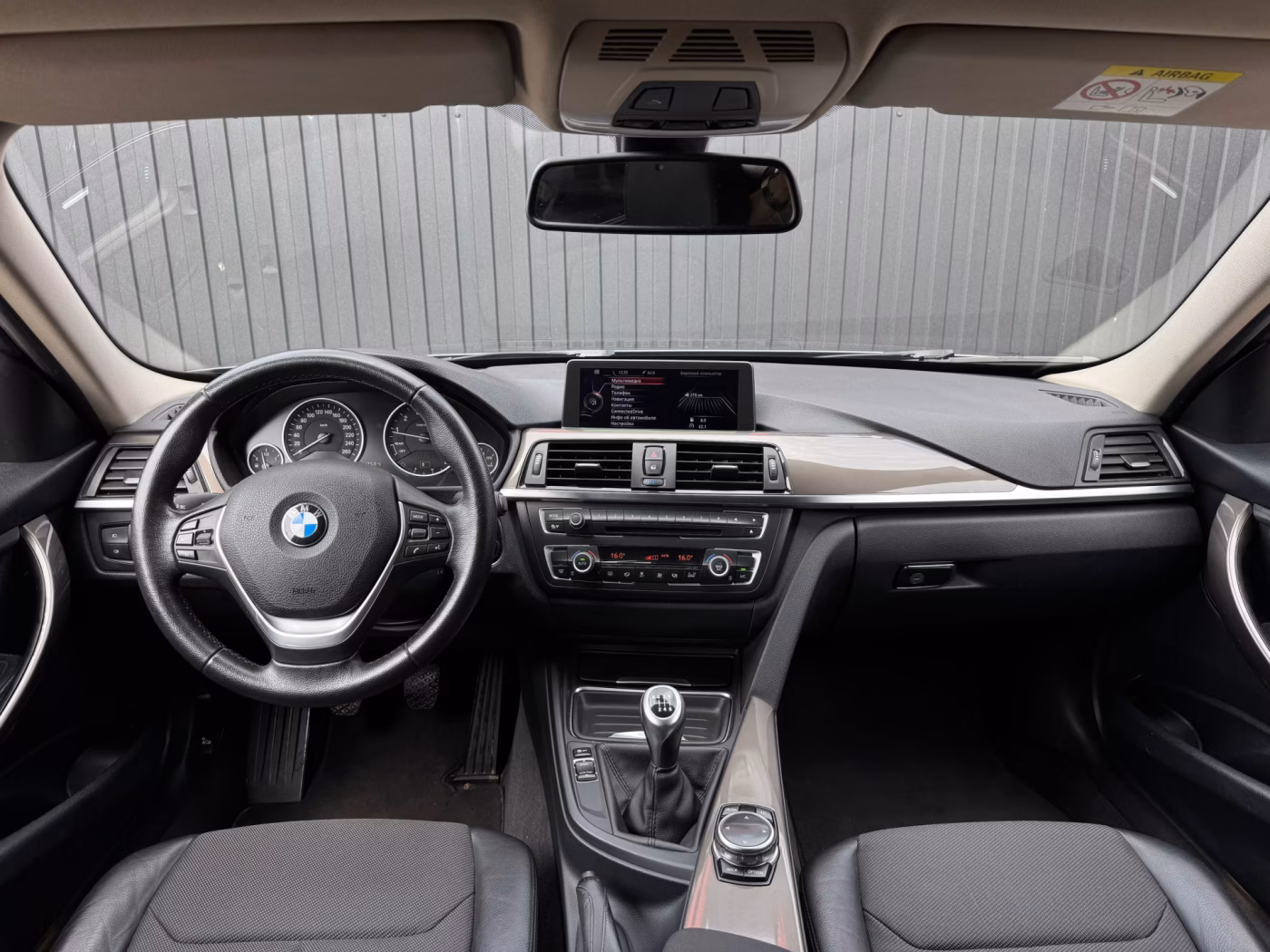 BMW 3 серия фото 12