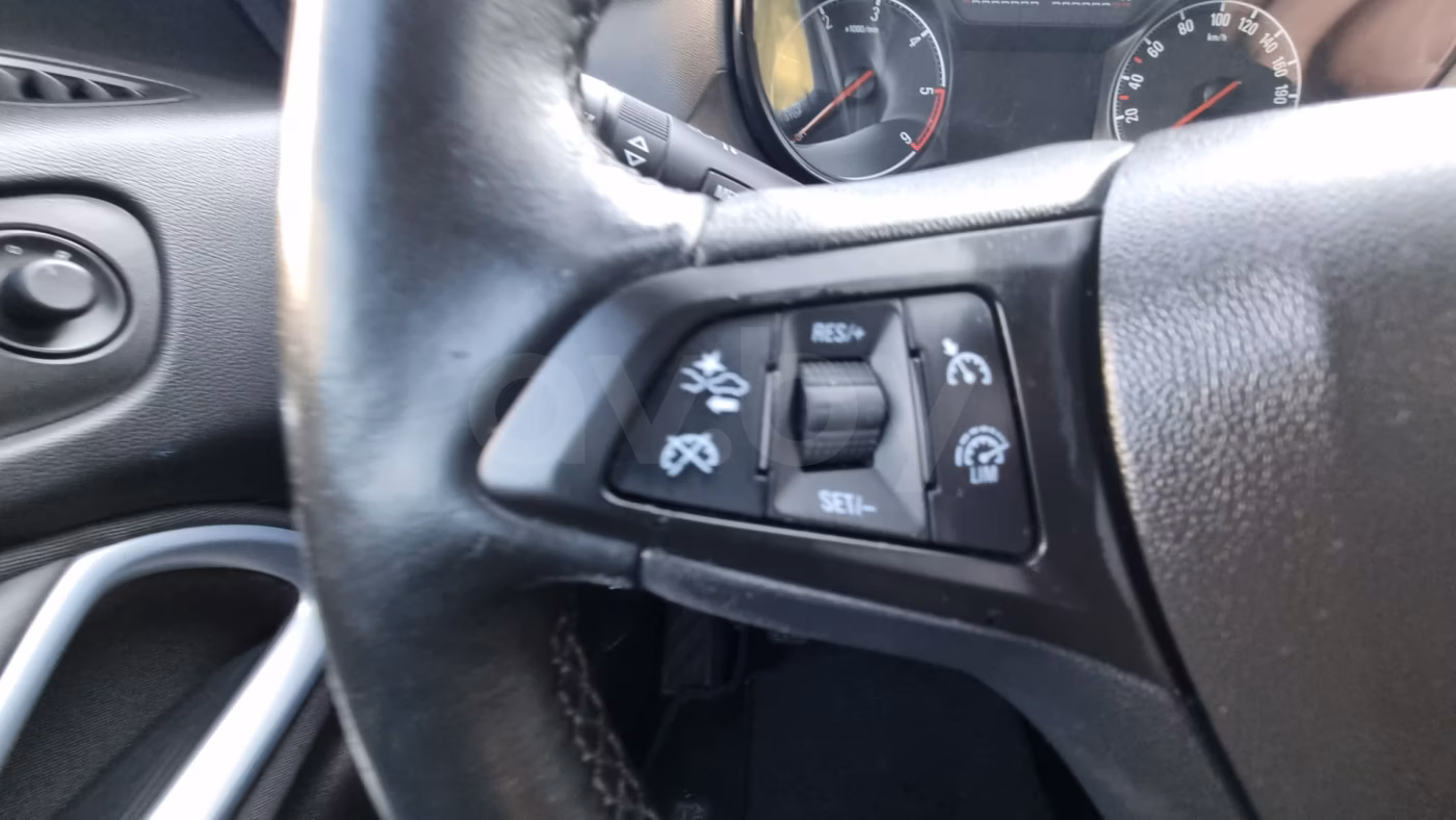 Opel Zafira фото 18