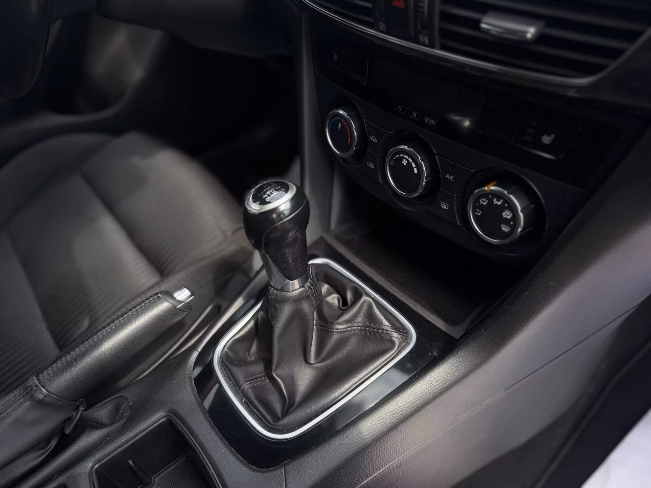Mazda 6 фото 15