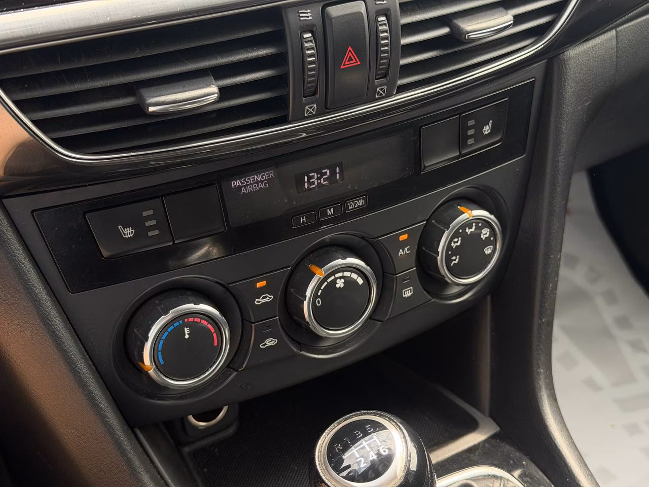 Mazda 6 фото 21