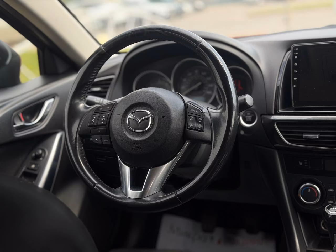 Mazda 6 фото 11
