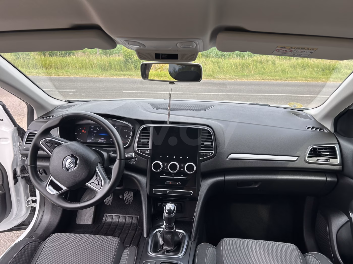 Renault Megane фото 11
