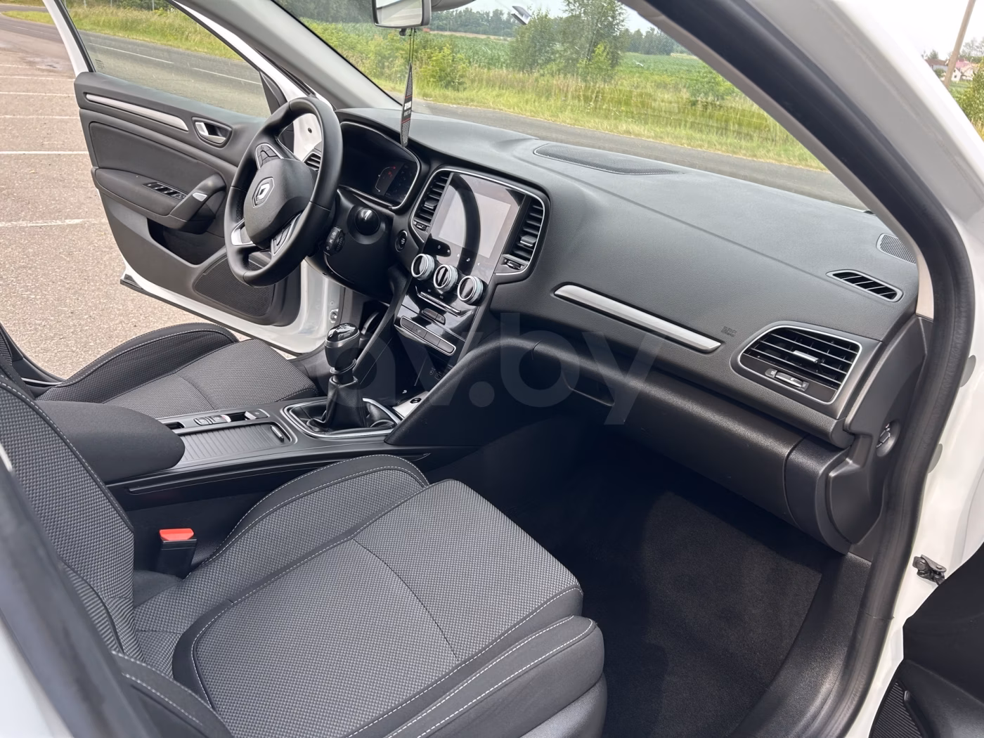 Renault Megane фото 14