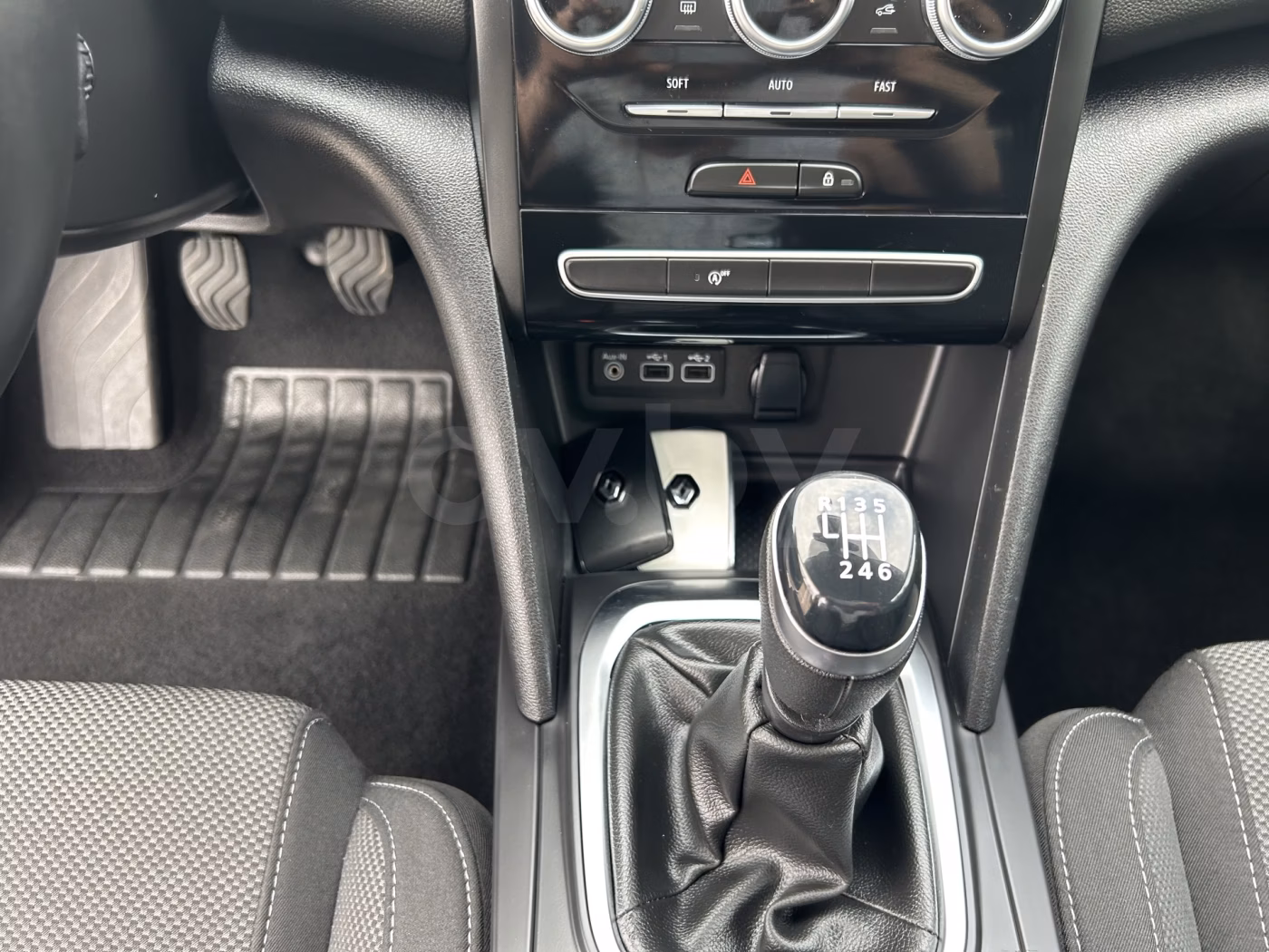 Renault Megane фото 19