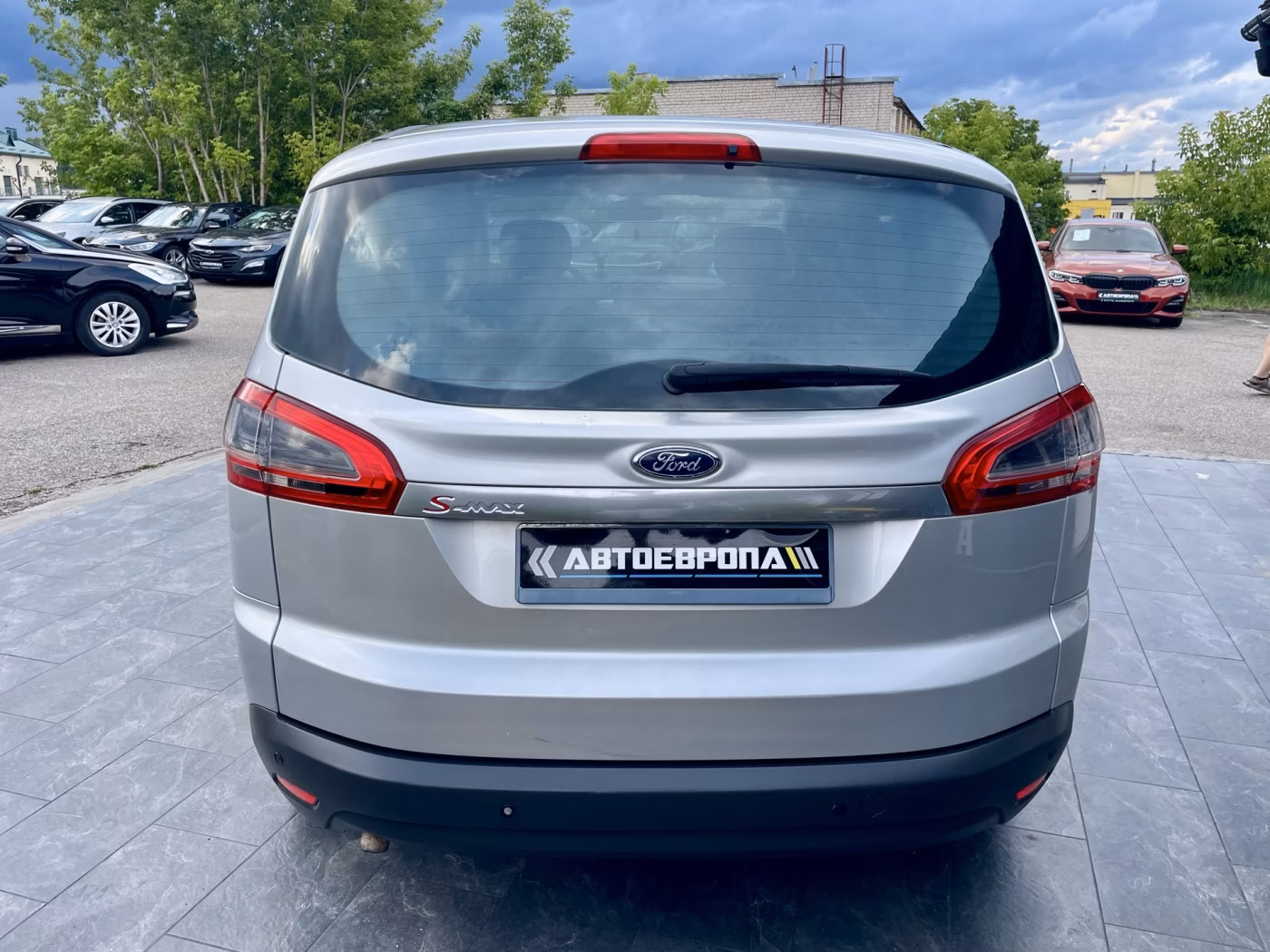 Ford S-MAX фото 5