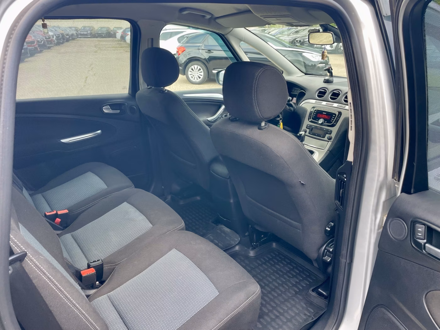 Ford S-MAX фото 15