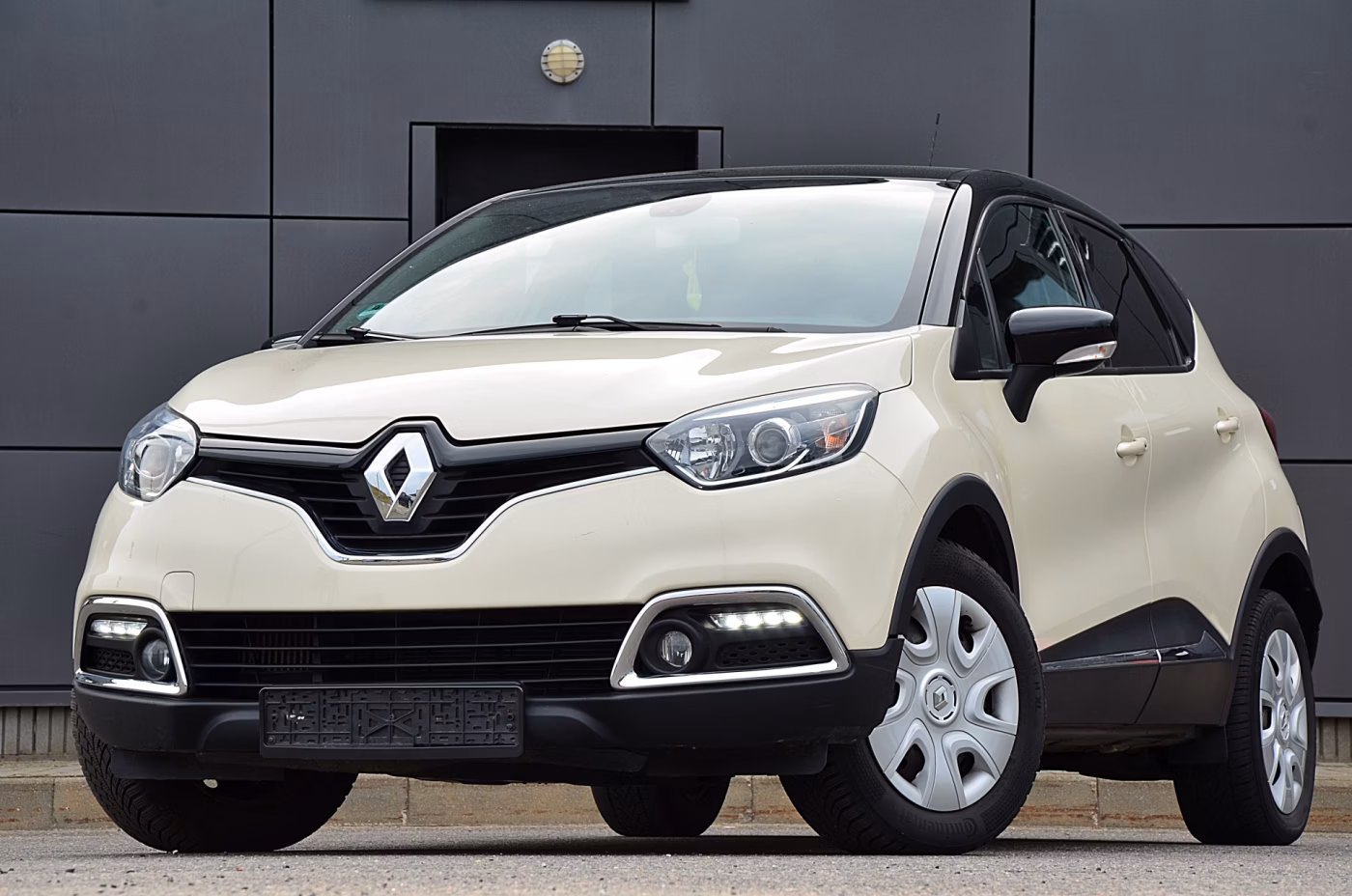 Renault Captur фото 2