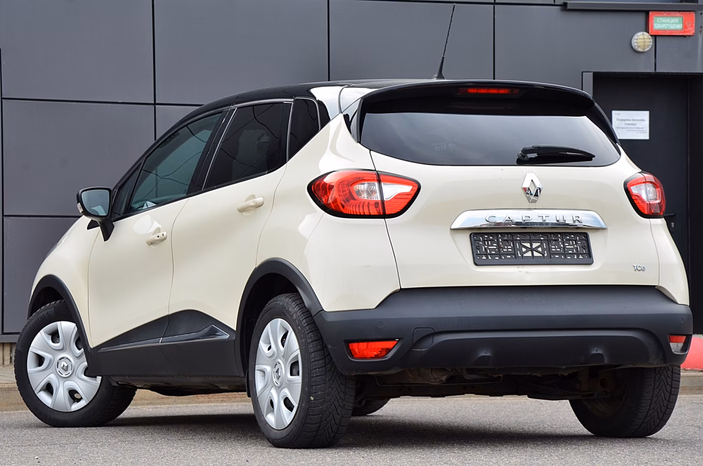 Renault Captur фото 7