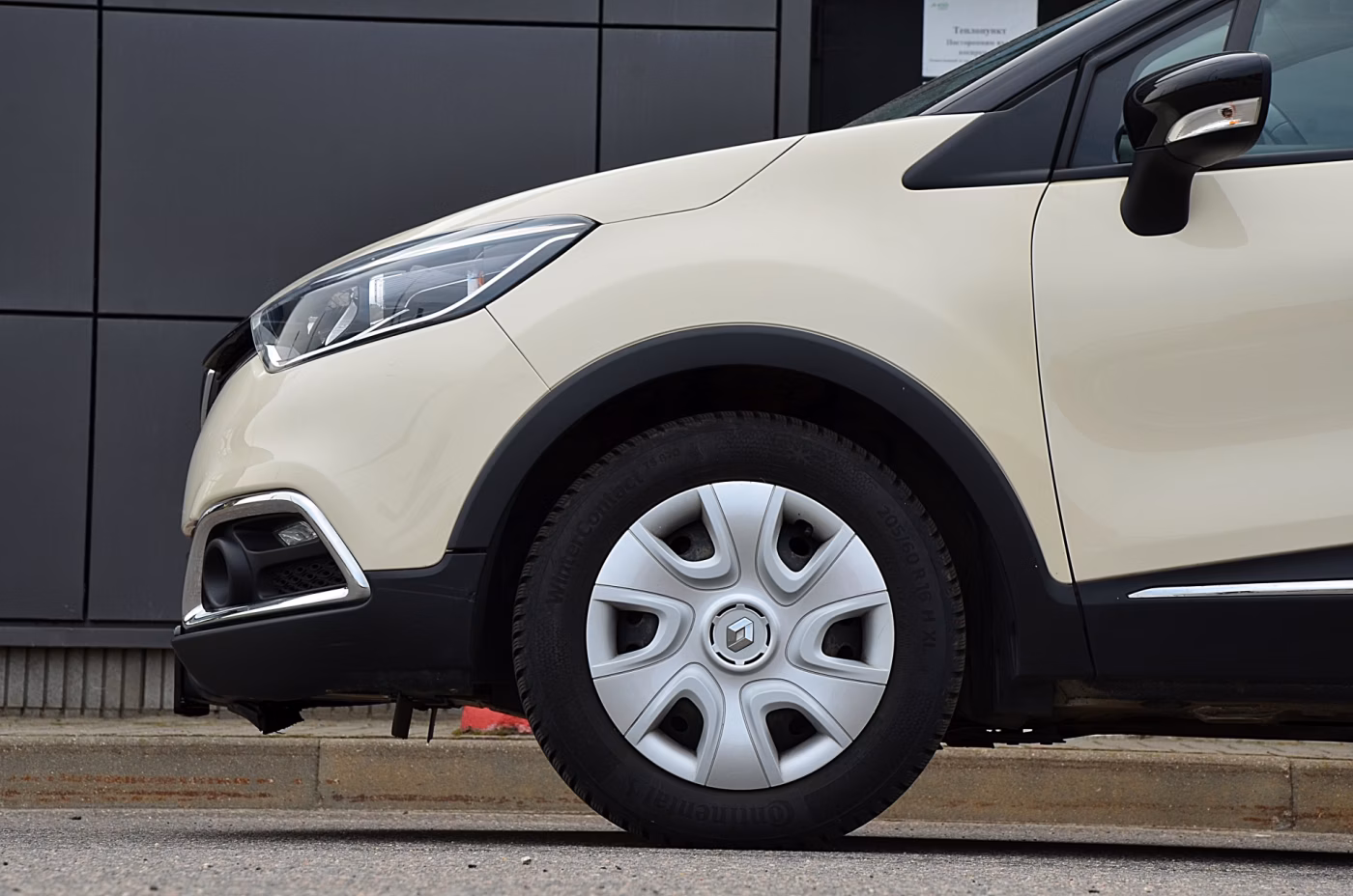 Renault Captur фото 6