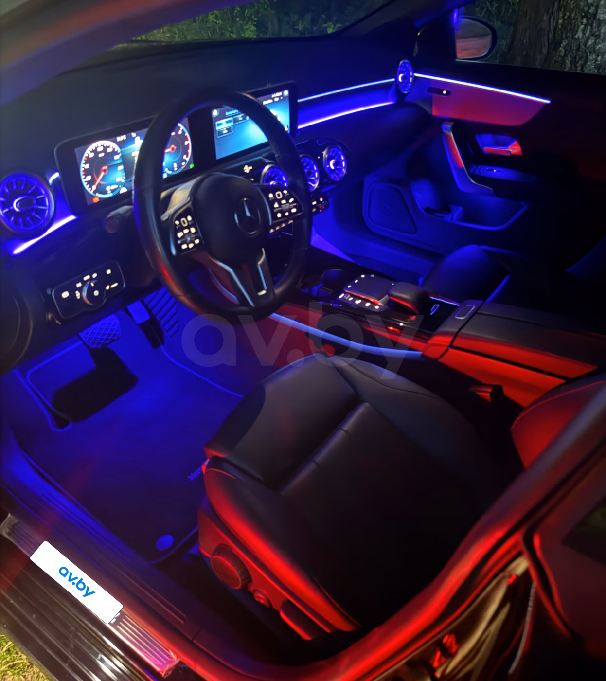 Mercedes-Benz CLA фото 12