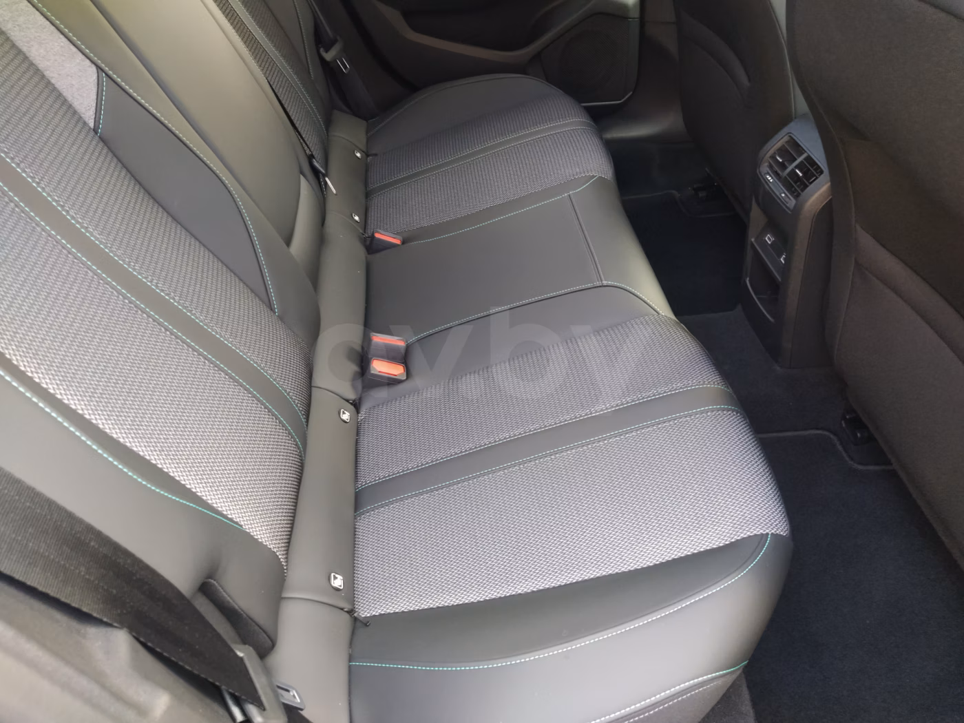 Peugeot 308 фото 14