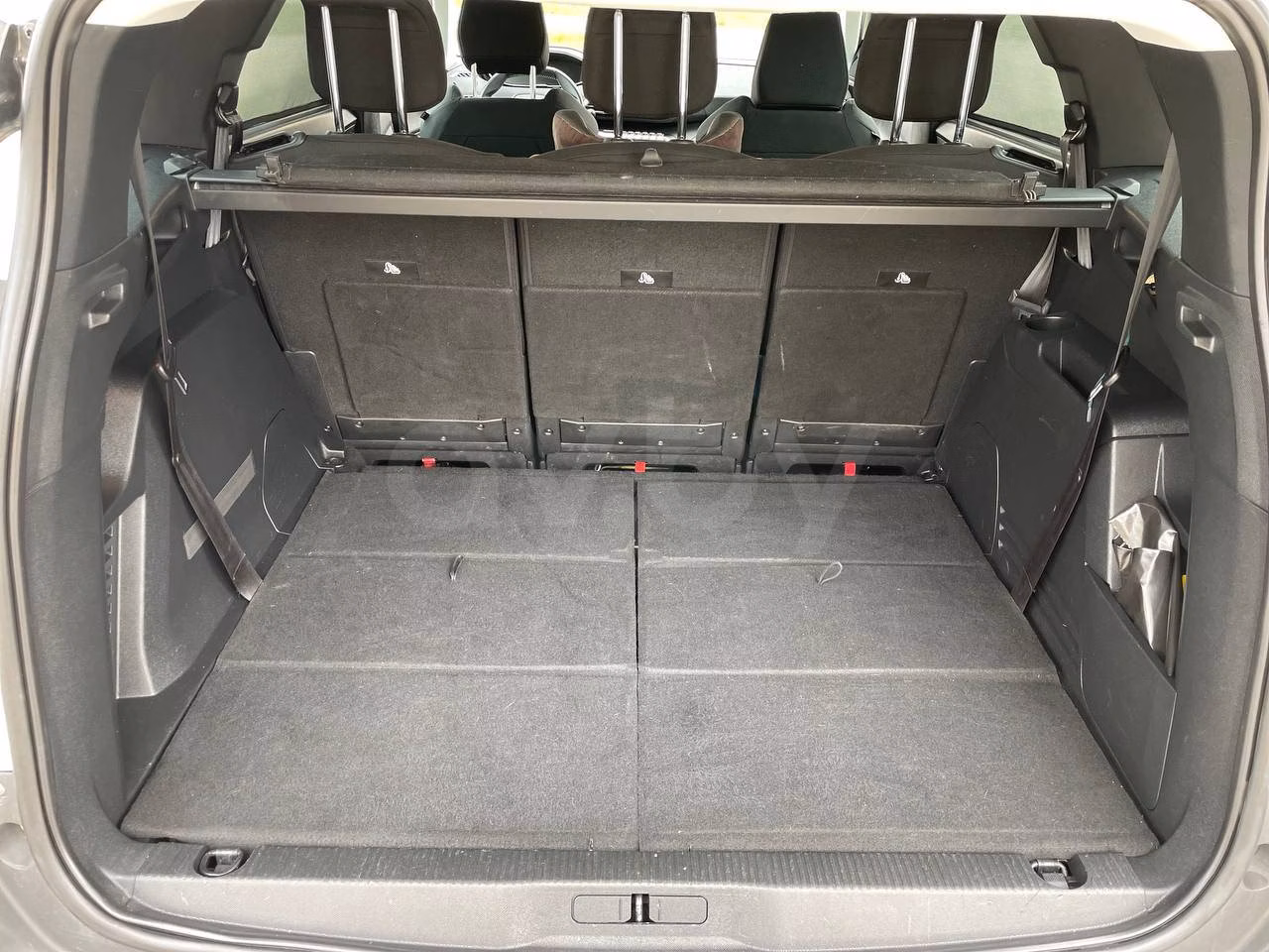 Peugeot 5008 фото 5