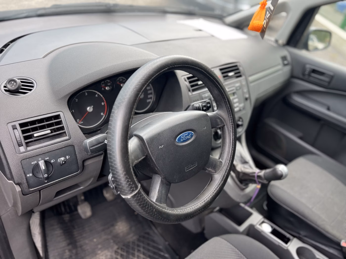 Ford C-MAX фото 11