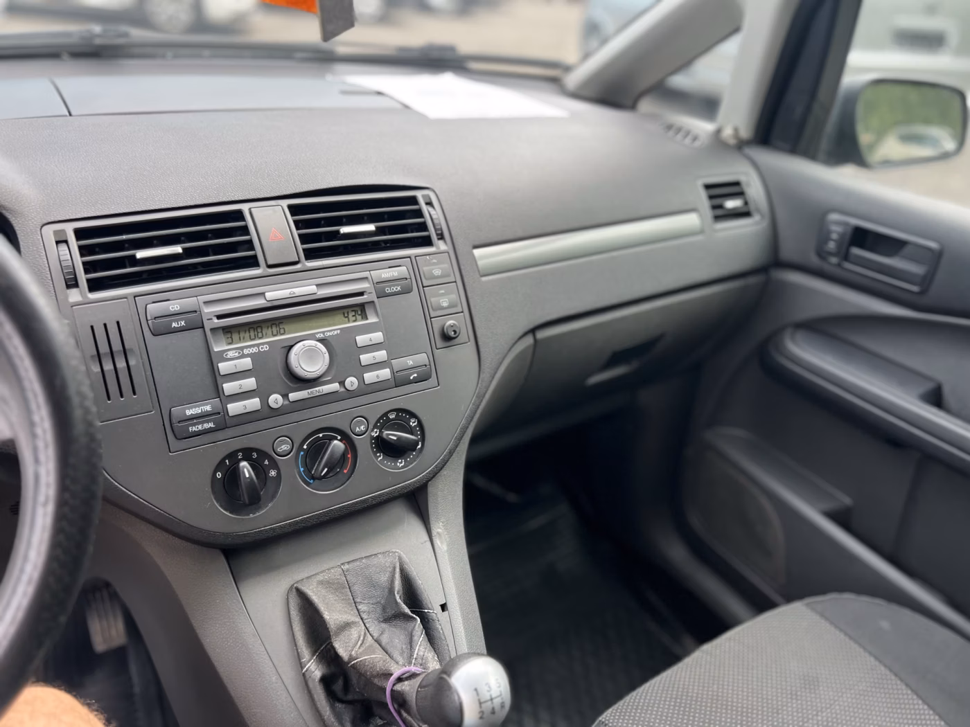 Ford C-MAX фото 14