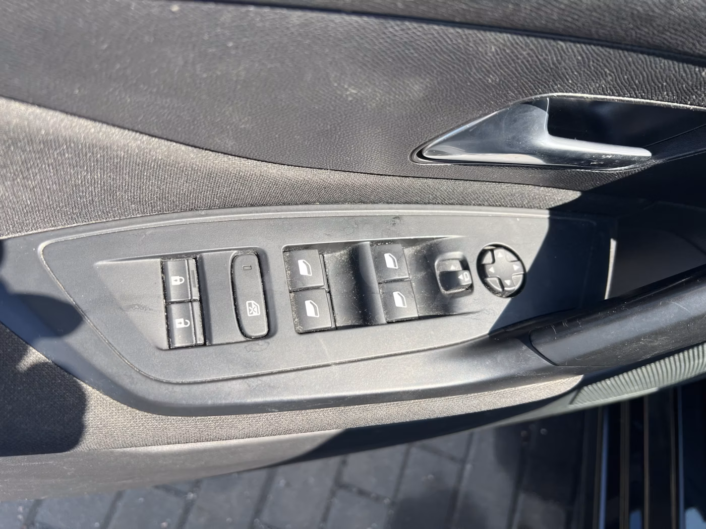 Peugeot 308 фото 9