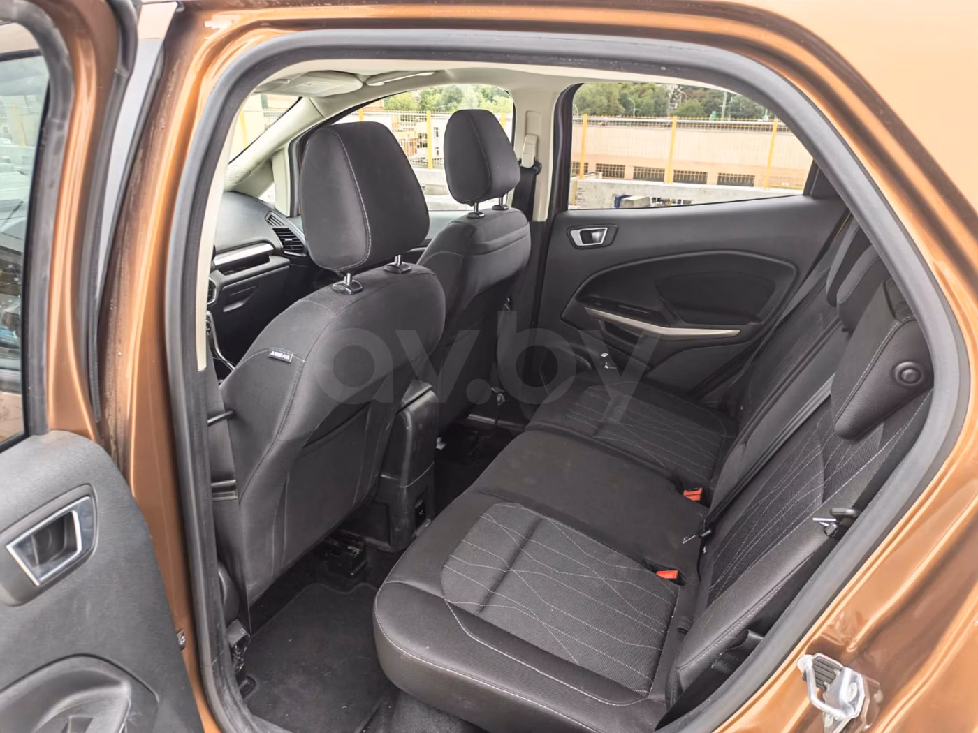 Ford EcoSport фото 6