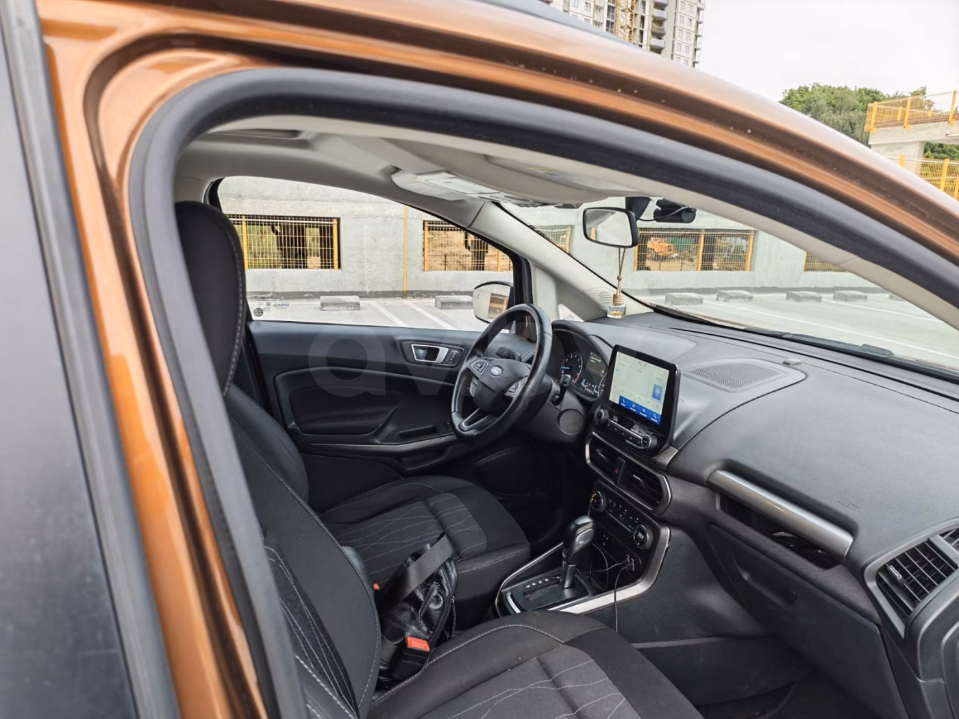 Ford EcoSport фото 9