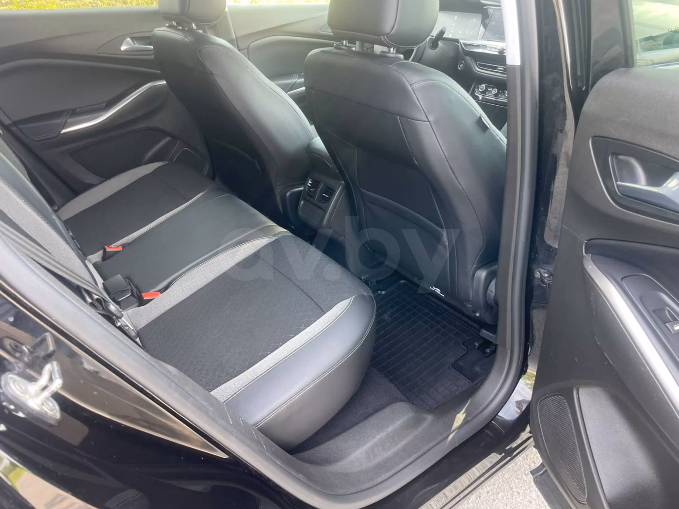 Opel Grandland X фото 15
