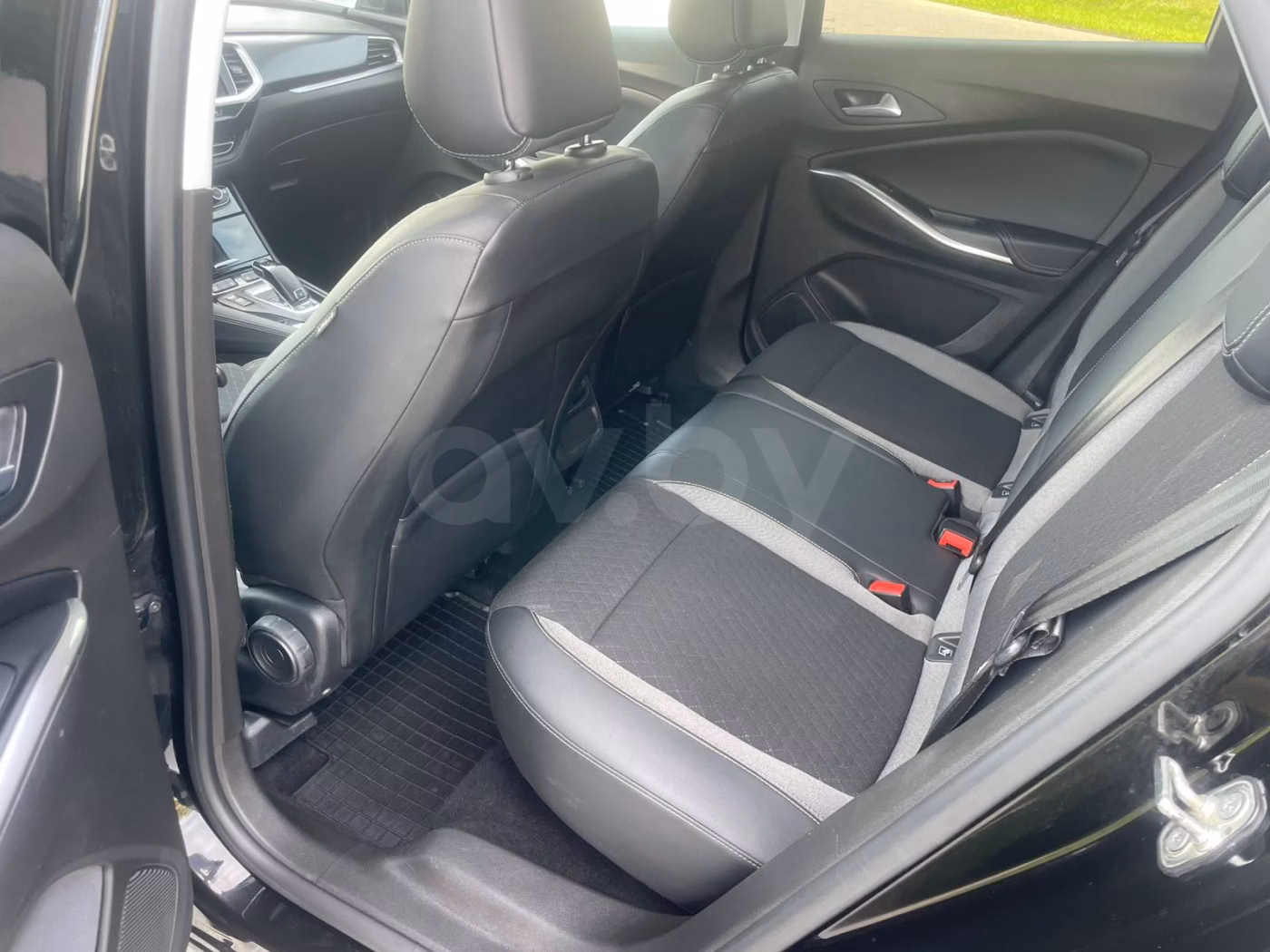 Opel Grandland X фото 13