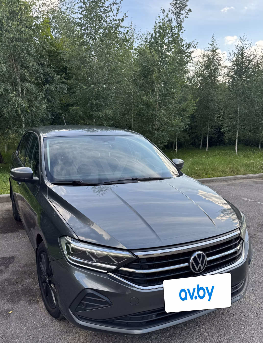 Volkswagen Polo Sedan фото 2