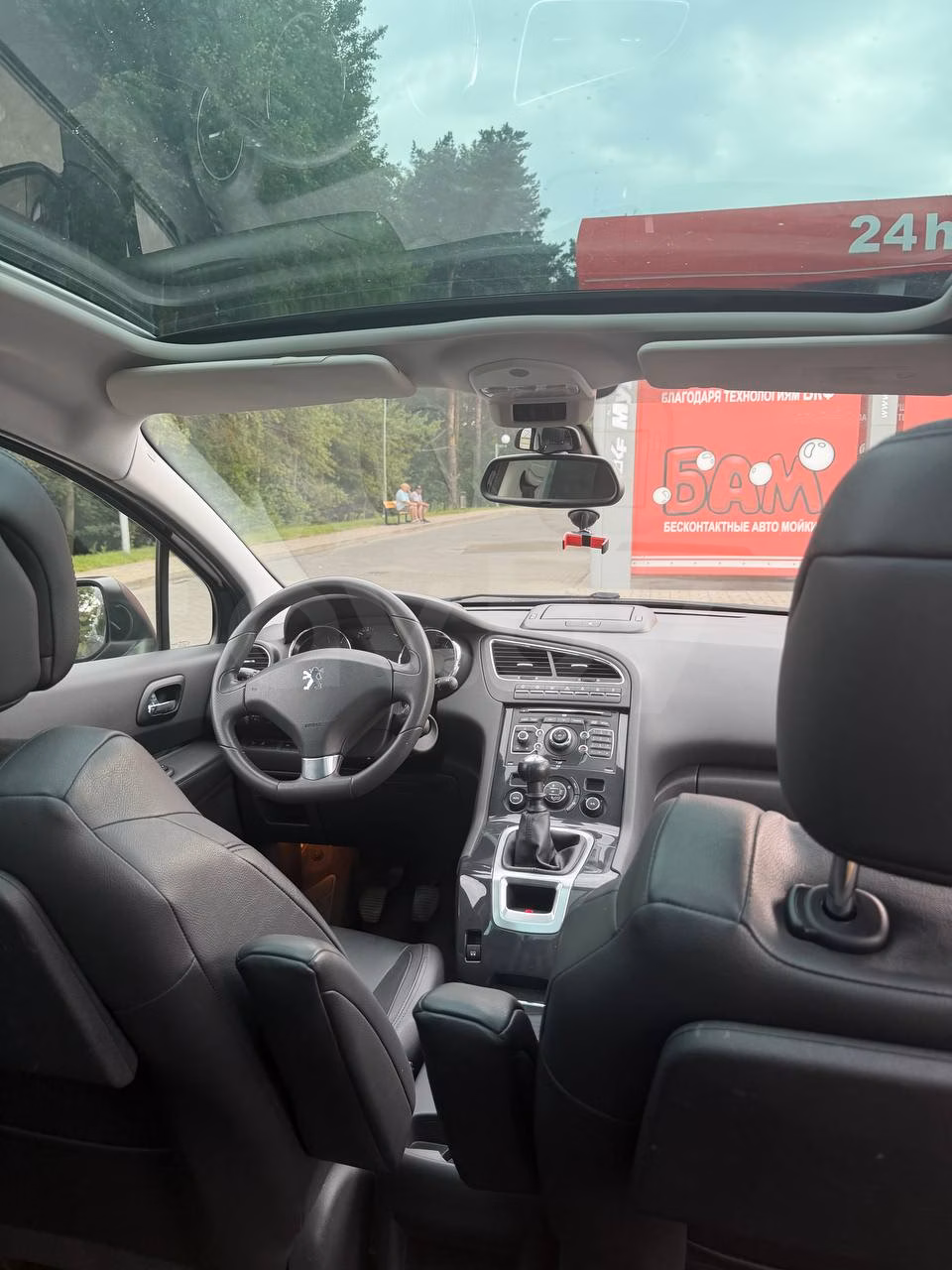 Peugeot 5008 фото 13