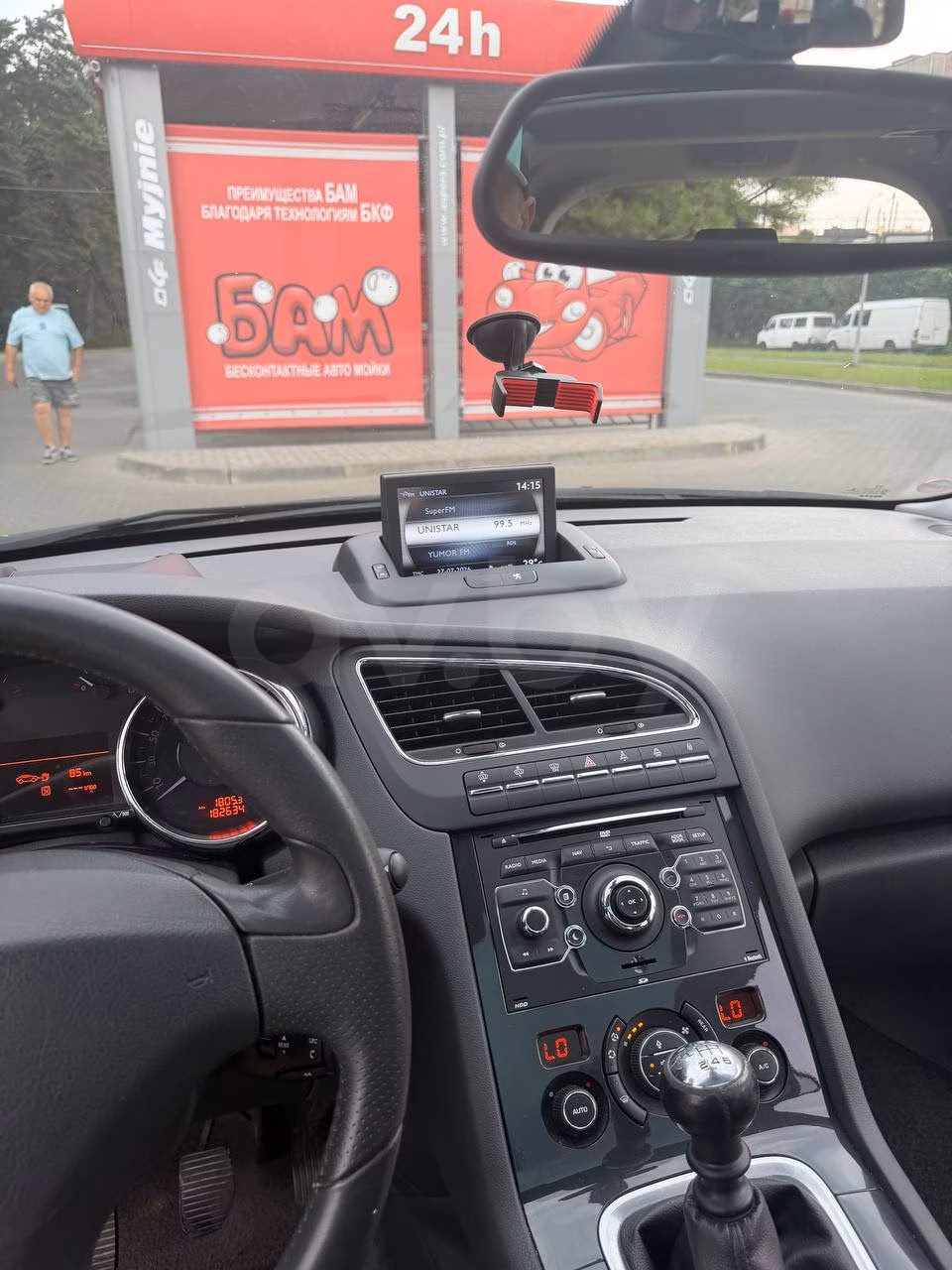 Peugeot 5008 фото 6