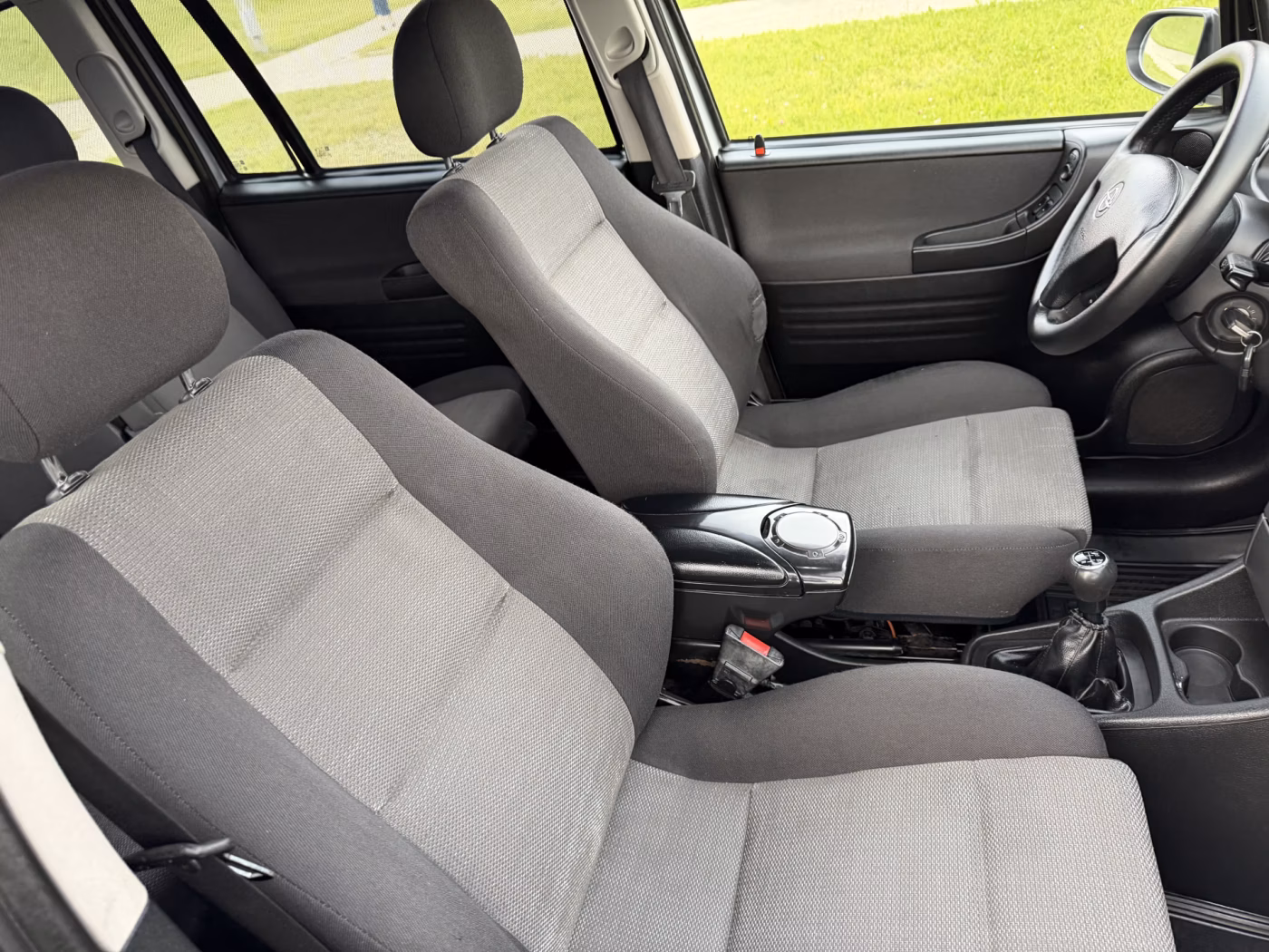 Opel Zafira фото 3