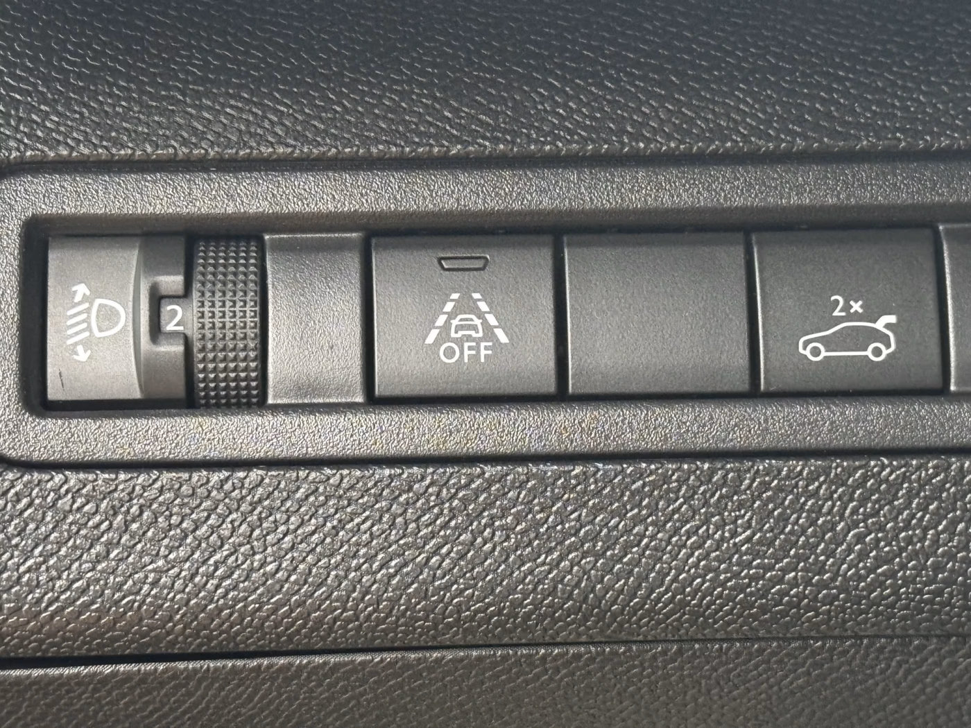 Peugeot 5008 фото 25
