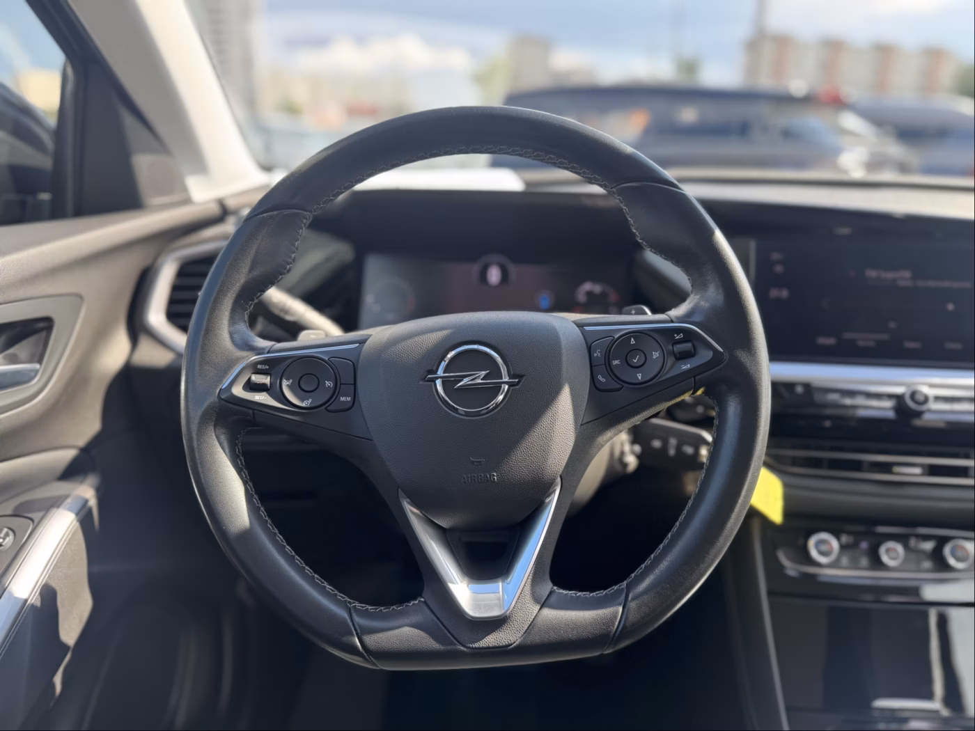 Opel Grandland X фото 24