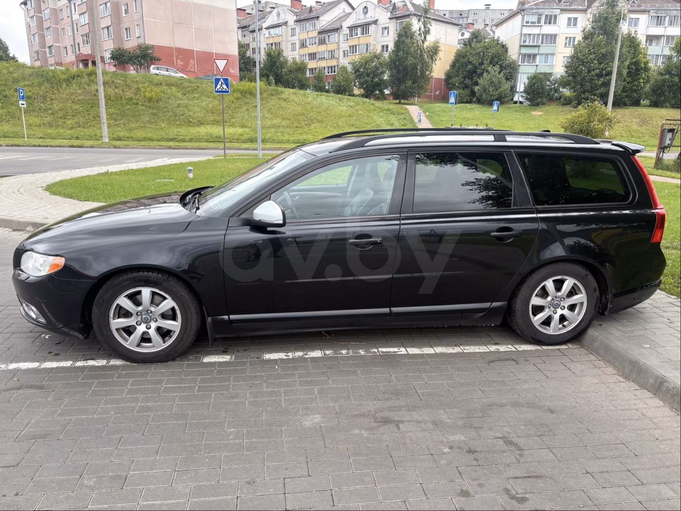 Volvo V70 фото 2