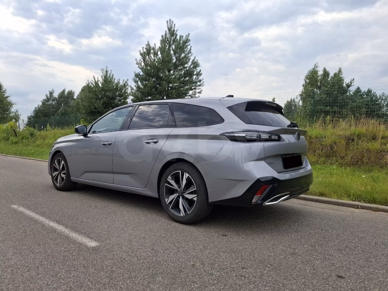 Peugeot 308 фото 6