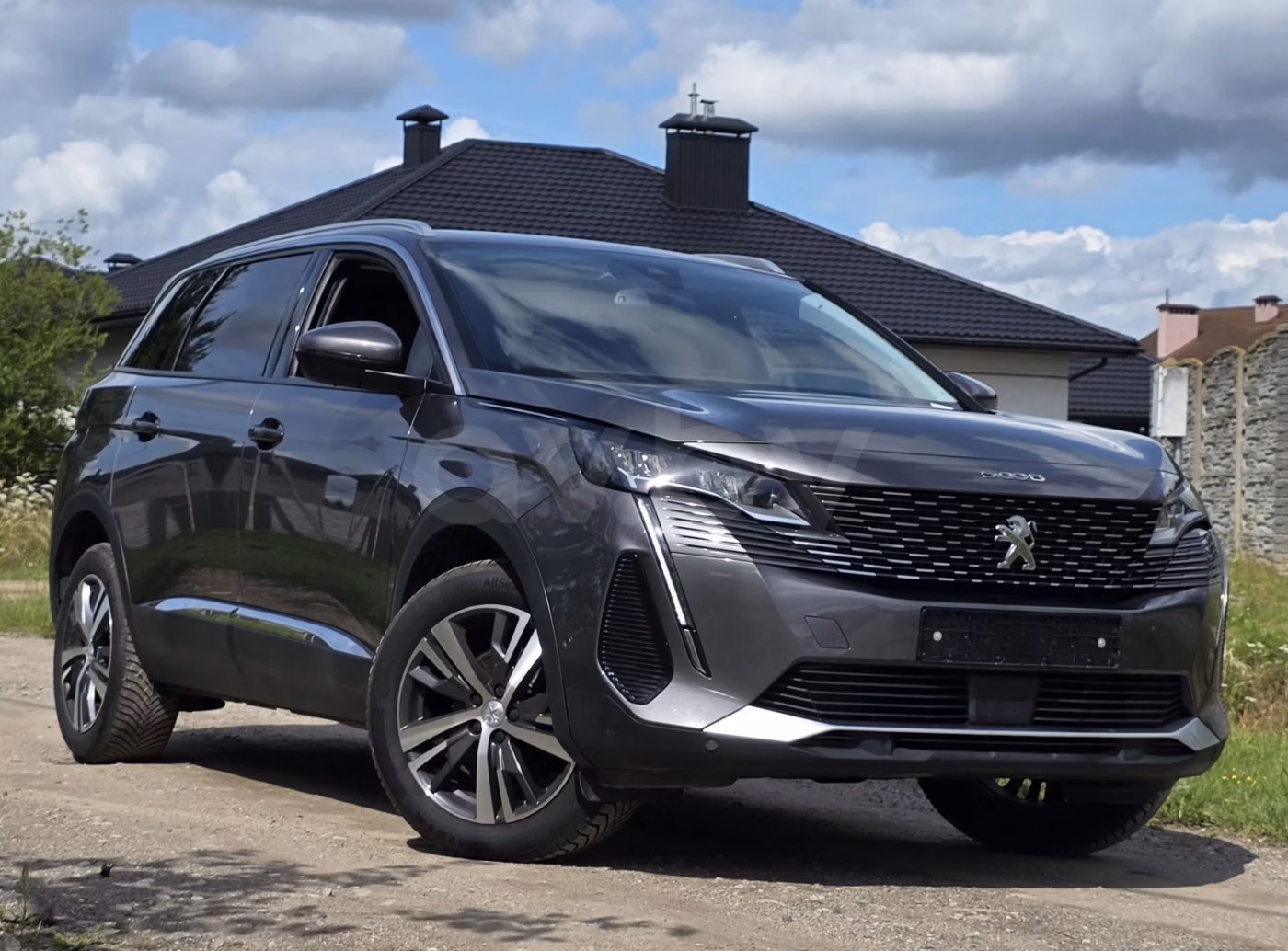Peugeot 5008 фото 2