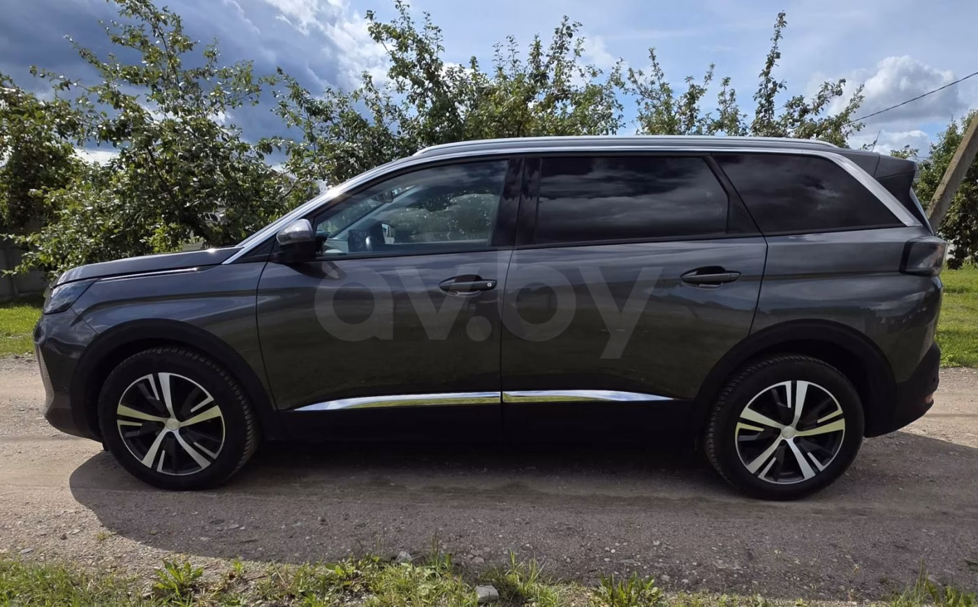 Peugeot 5008 фото 5