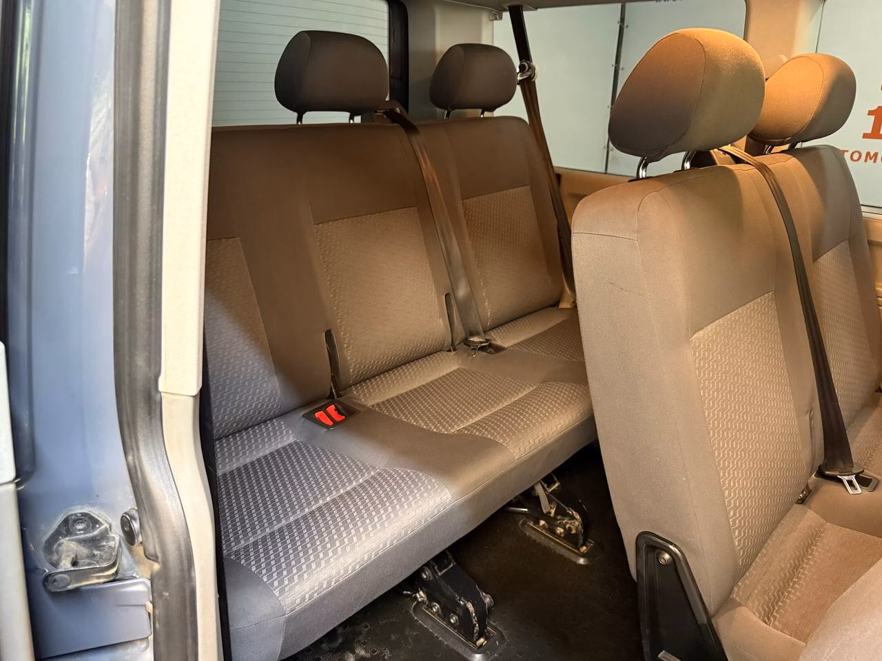 Volkswagen Caravelle фото 18