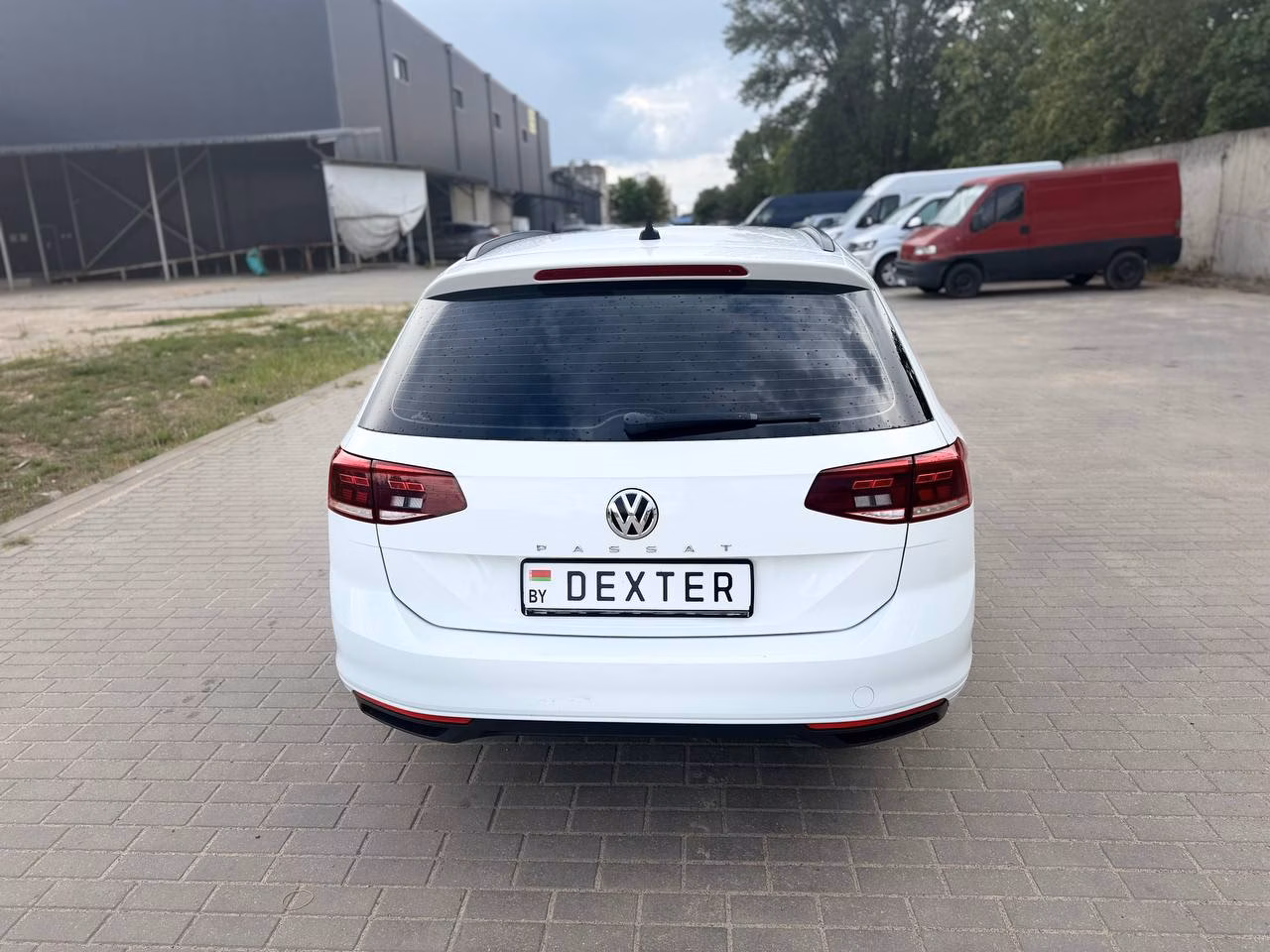 Volkswagen Passat фото 8
