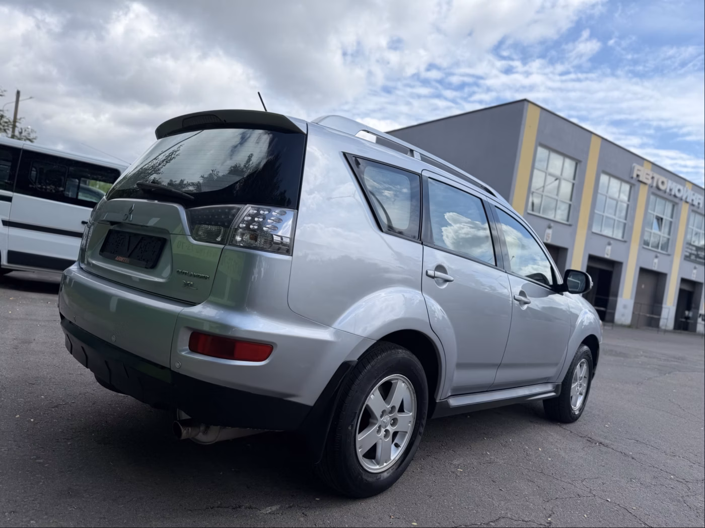 Mitsubishi Outlander фото 7