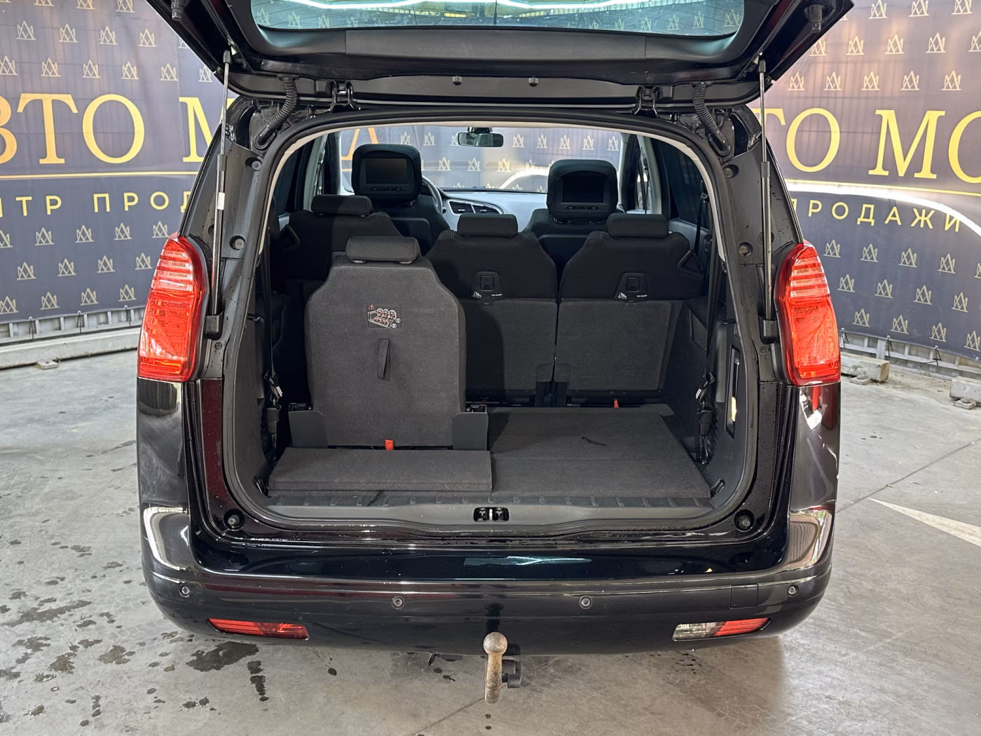 Peugeot 5008 фото 28