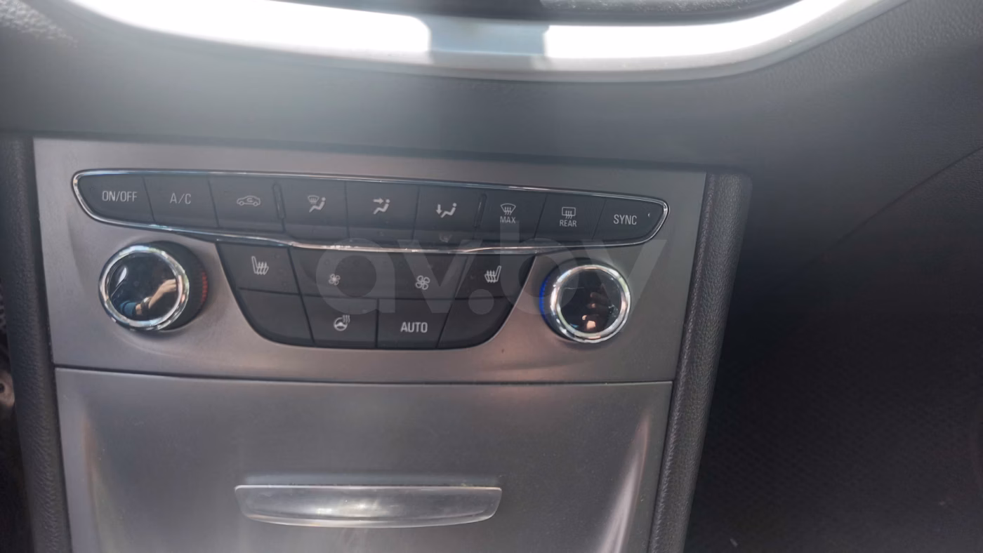 Opel Astra фото 14
