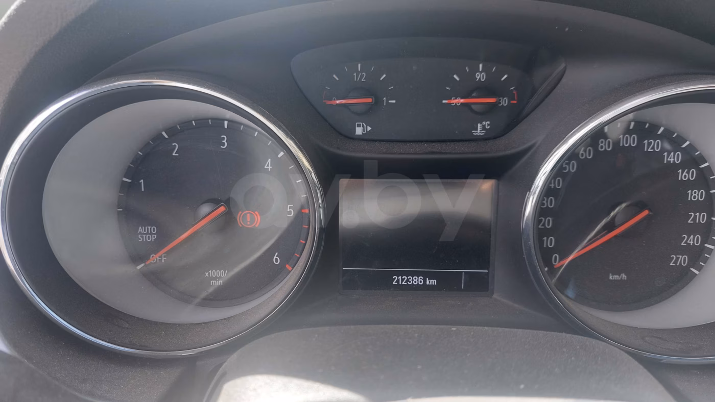 Opel Astra фото 10