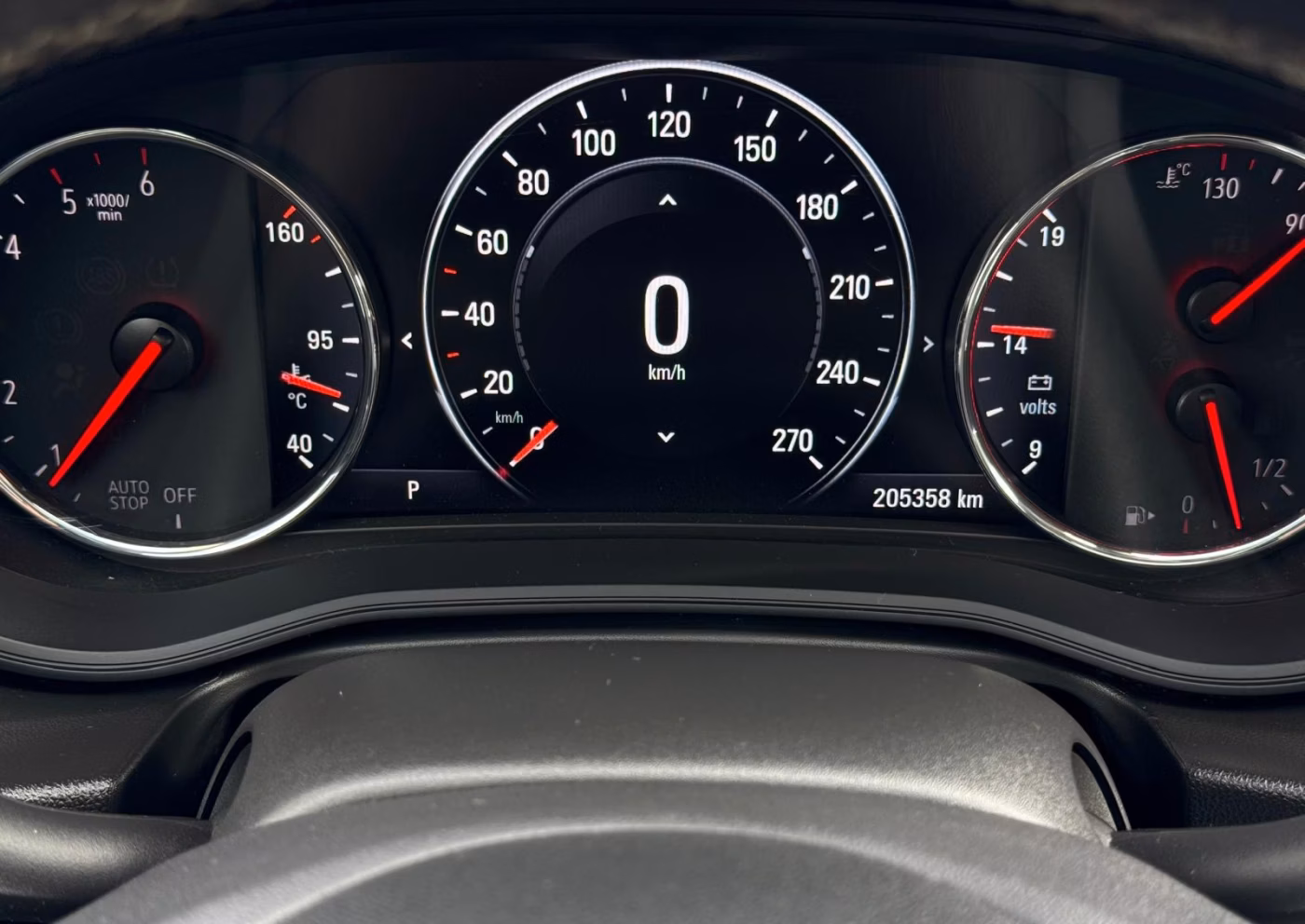 Opel Insignia фото 14