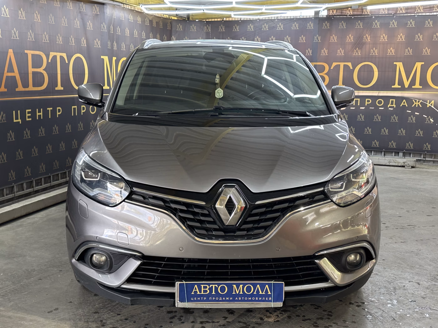 Renault Grand Scenic фото 2
